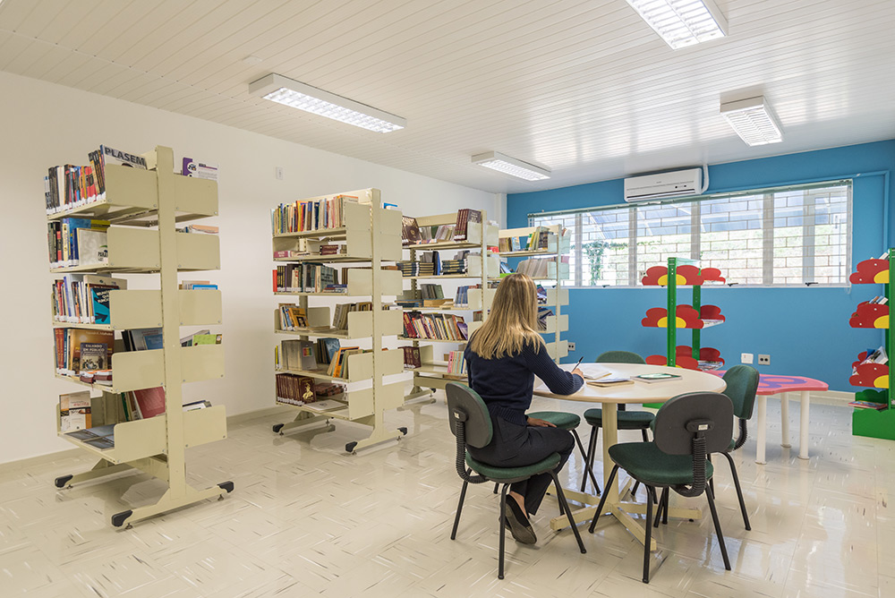 sala-biblioteca7